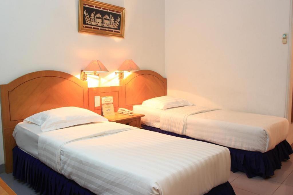 Hotel Marcopolo Μπαντάρ Λαμπούνγκ Εξωτερικό φωτογραφία