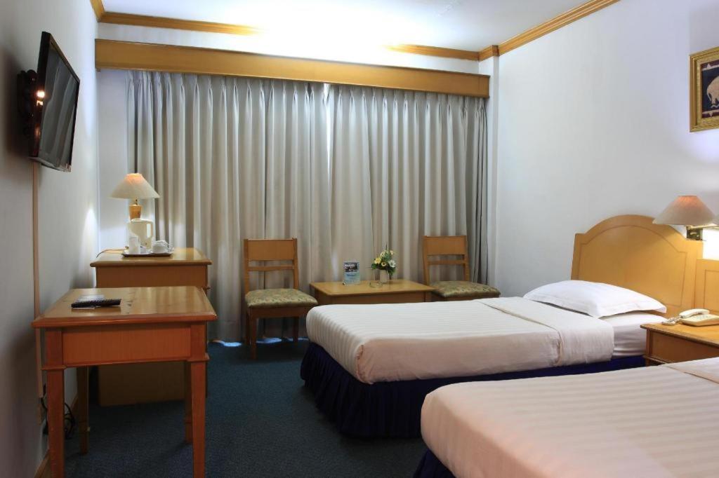 Hotel Marcopolo Μπαντάρ Λαμπούνγκ Εξωτερικό φωτογραφία