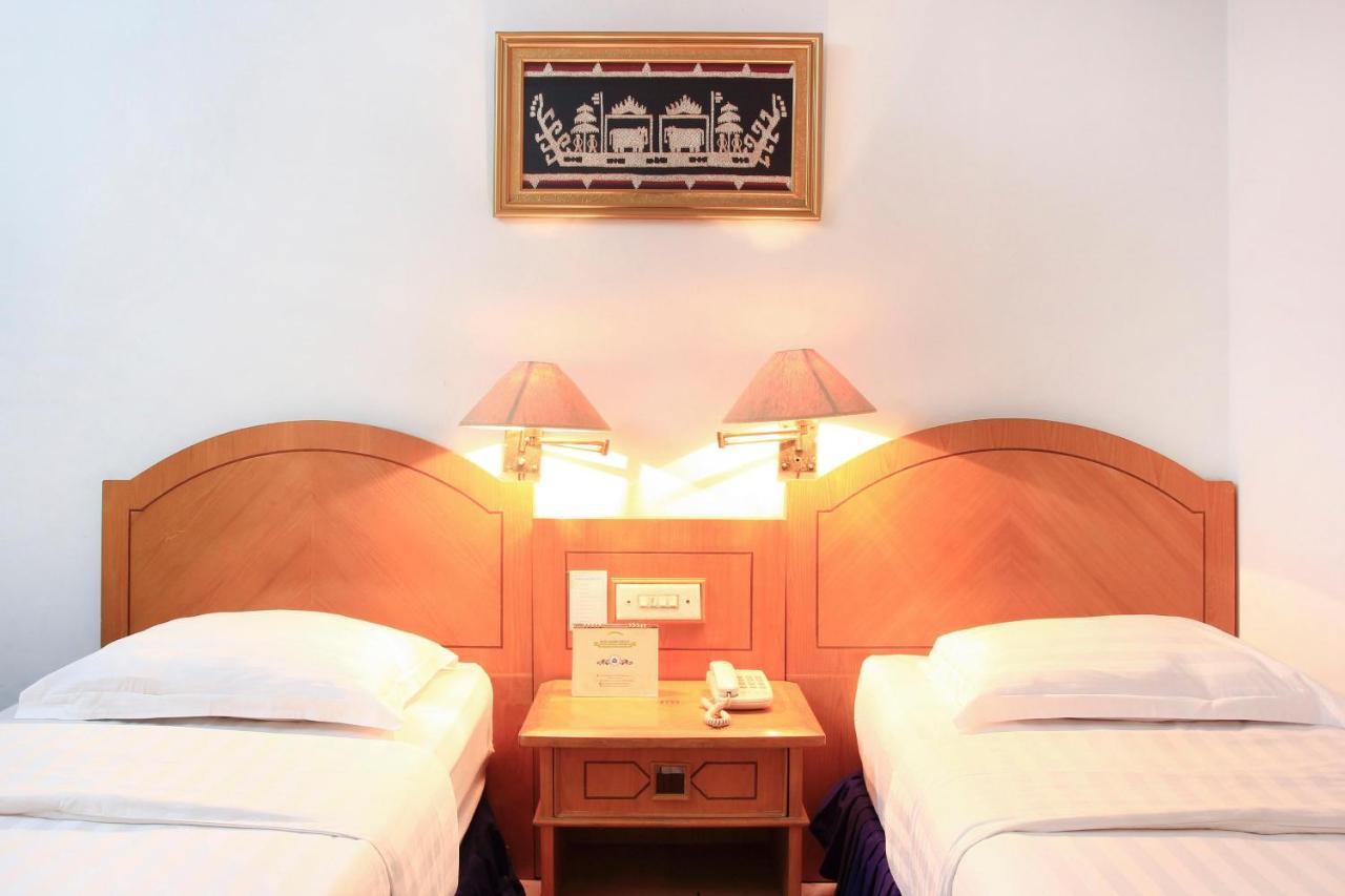 Hotel Marcopolo Μπαντάρ Λαμπούνγκ Εξωτερικό φωτογραφία