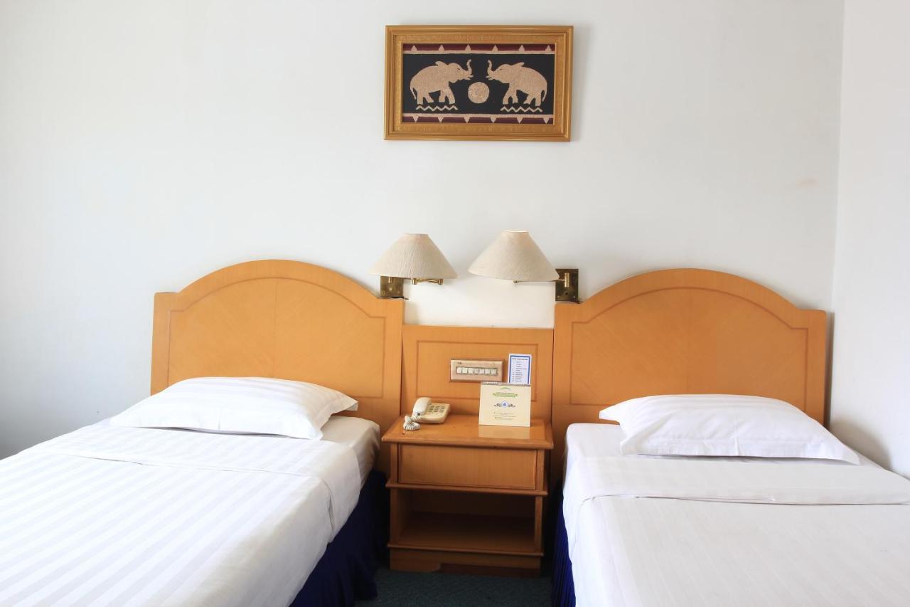 Hotel Marcopolo Μπαντάρ Λαμπούνγκ Εξωτερικό φωτογραφία