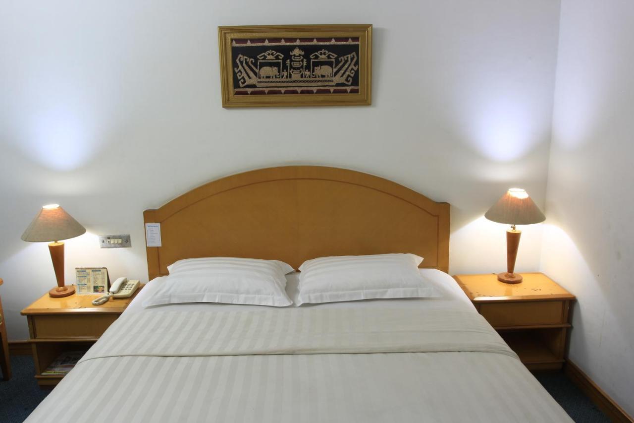 Hotel Marcopolo Μπαντάρ Λαμπούνγκ Εξωτερικό φωτογραφία